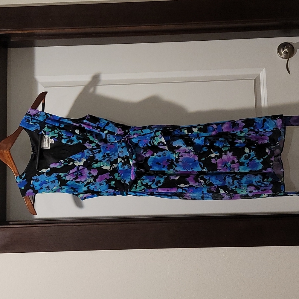 Petite Karin Steven's cocktail dress -nwot